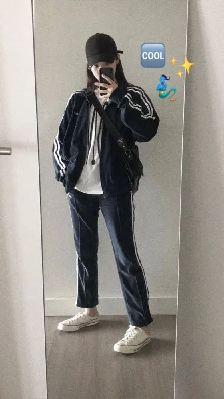 无帽卫衣虞书欣,虞书欣的衣服到底有多少钱