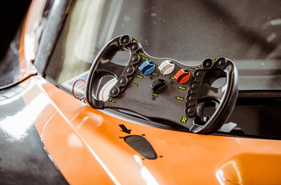 韩寒的迈凯轮赛车,究竟能有多强?