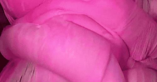 一不小心把口香糖吞进肚子里,一不小心把口香糖咽了