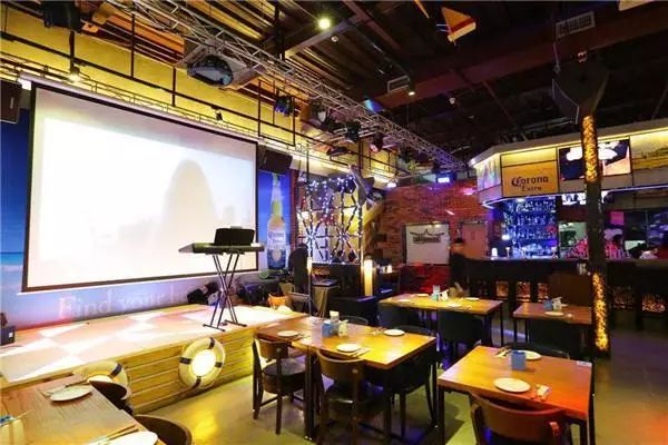 在曲江，你可能不会发胖，但一定会脱单