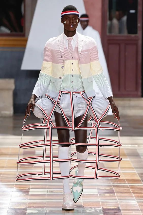 thombrowne什么档次,thombrowne