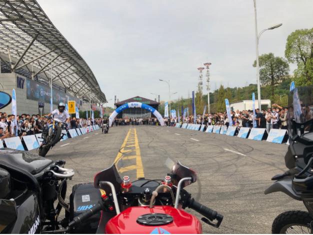 减震器改装软阻尼,渝安减震改装