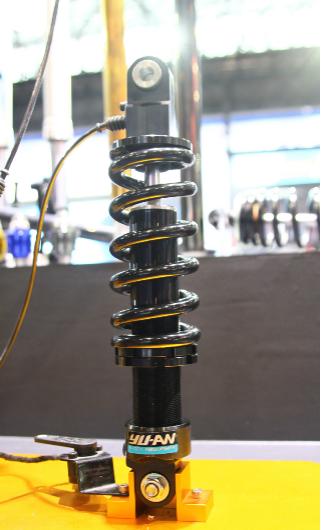 减震器改装软阻尼,渝安减震改装