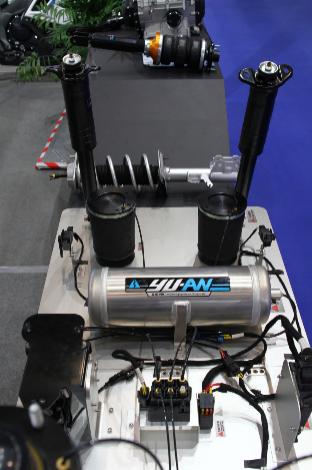 减震器改装软阻尼,渝安减震改装