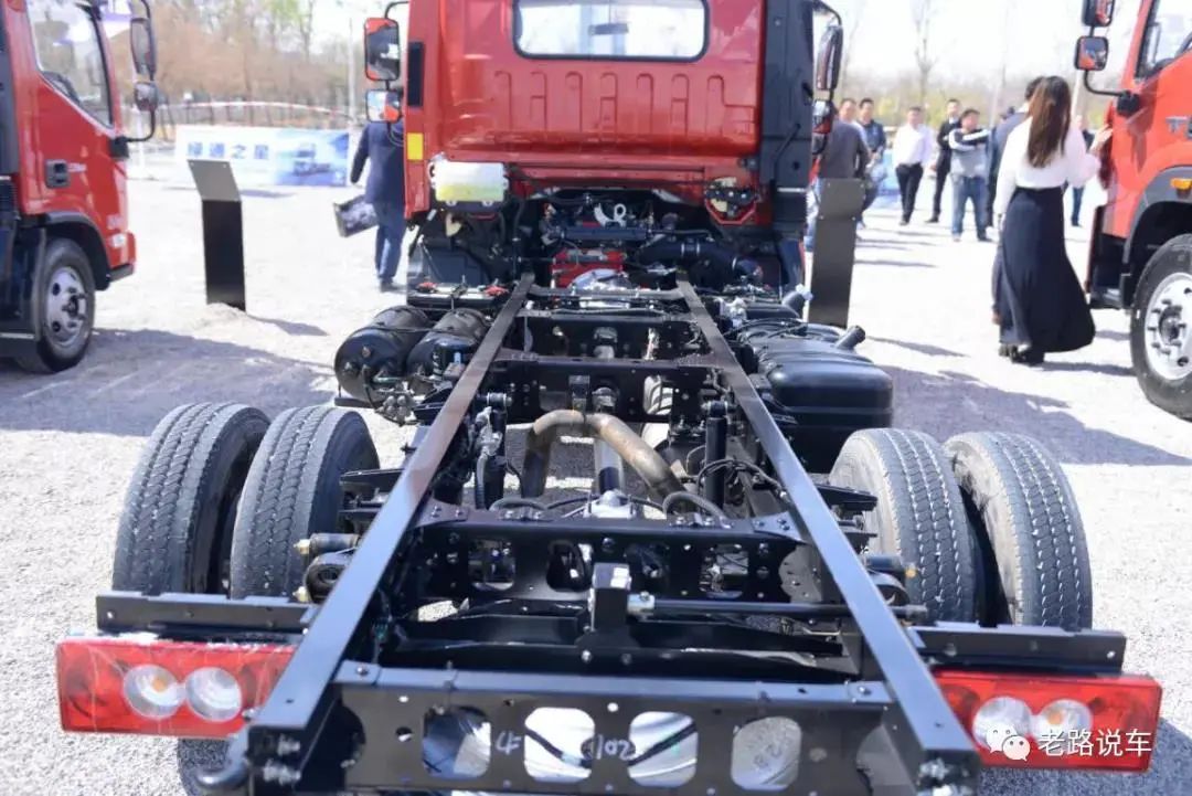 欧马可s3超级轻卡百公里油耗,欧马可s3蓝牌重载轻卡