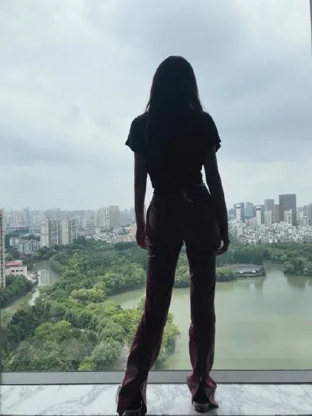 和程潇一起又懒又宅，能获得她的“懒身材”吗？「文末福利」