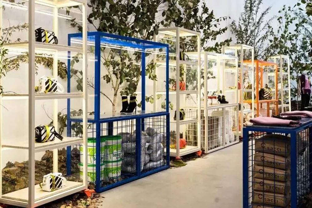 当季流行的lv或者gucci的包包,lvburberry实体店