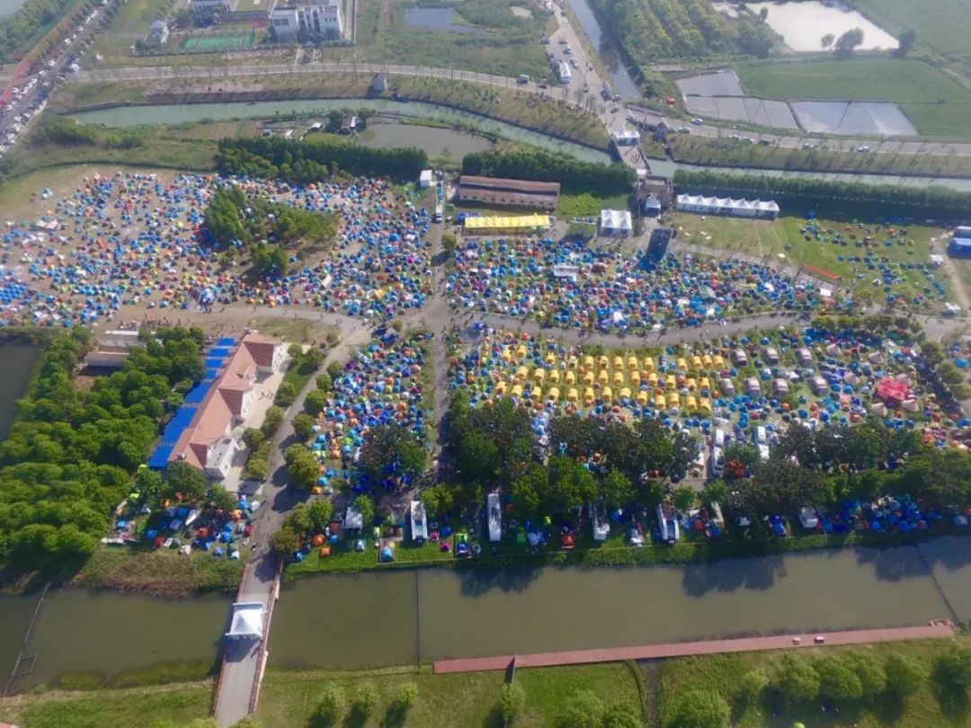 迷笛音乐节摇滚的乌托邦,迷笛音乐节2004