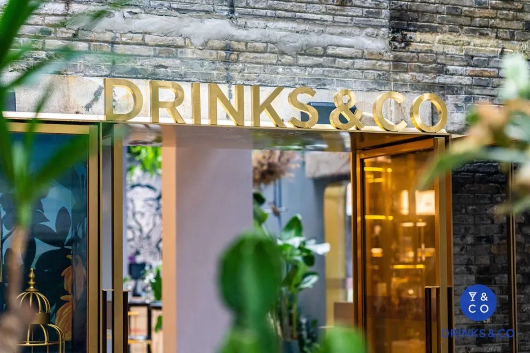 所有的酒都接受“外带”|这里是可以逛的酒吧,也是可以玩的零售店