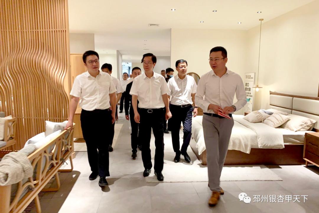 皇朝家私上市了吗,皇朝家私集团上市