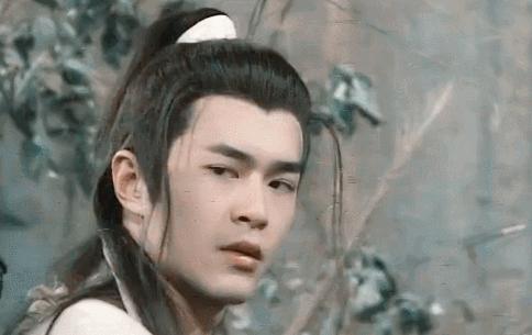 看古天乐年轻时的反应,给外国人看古天乐和黎明视频