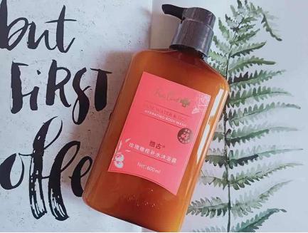 看古天乐年轻时的反应,给外国人看古天乐和黎明视频