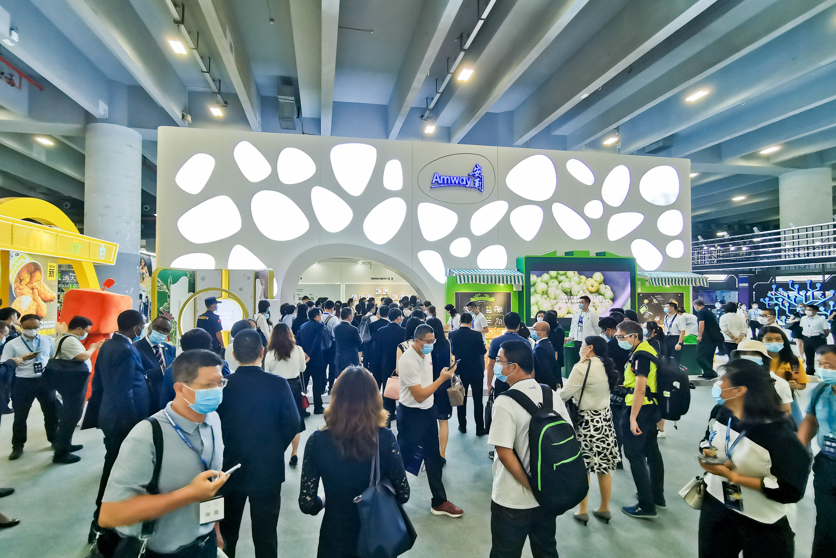 安利纽崔莱2016年台湾大会,安利纽崔莱中国节目