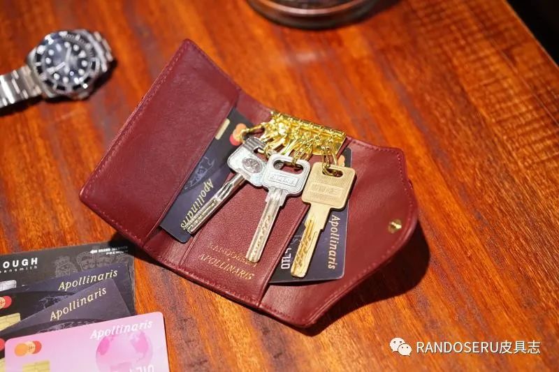 RANDOSERUXAPOLLINARIS联名|首款原创专利建筑几何切割多功能钥匙包卡包首发