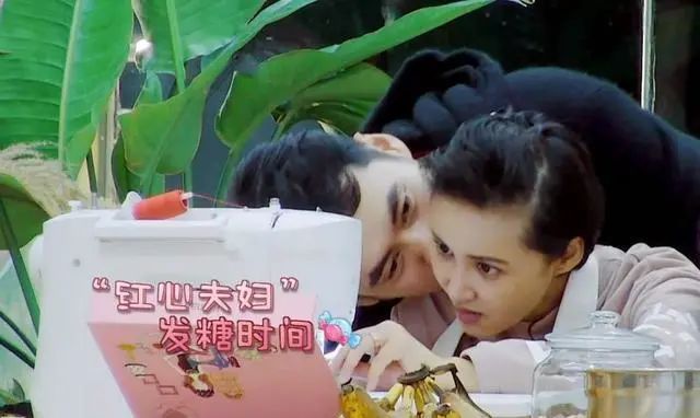 1818黄金眼刘先生视频,1818黄金眼男团刘先生