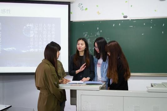上海第二工业大学最新宣传,上海市第二工业大学60周年校庆
