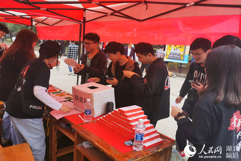 武汉华夏理工学院2019迎新晚会,武汉华夏理工学院2022迎新晚会