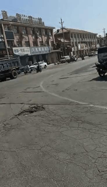 修补地面小坑洞,各部门修补坑槽