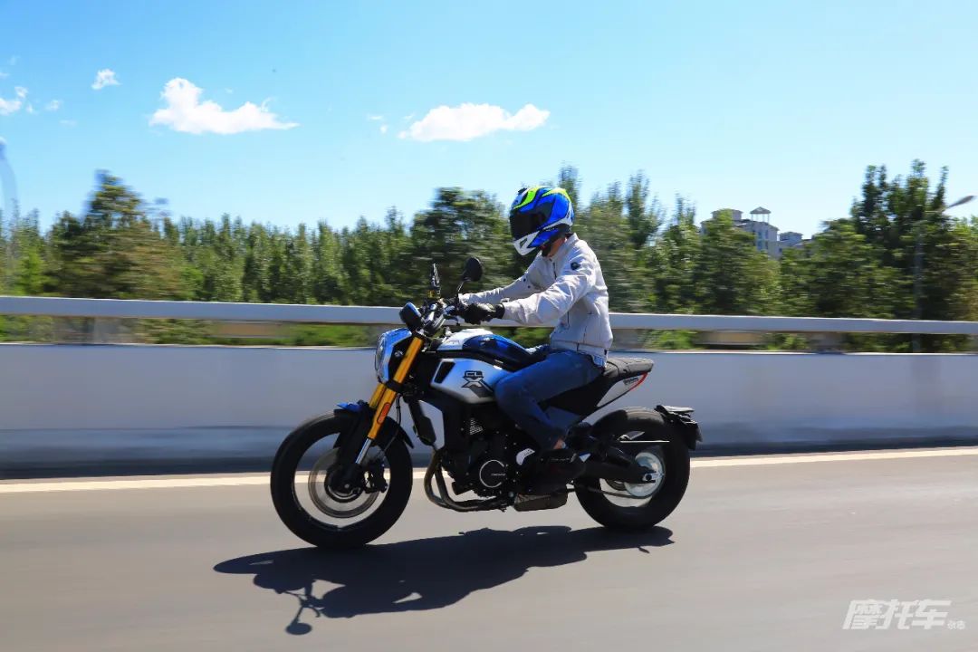 春风楚留香700收车价,春风楚留香700cl-x运动版改装外观