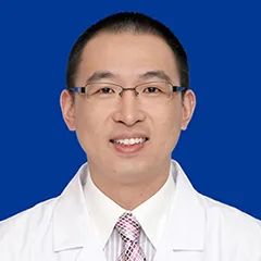 大腿根长个硬包好几天了,大腿根长了个包是怎么回事