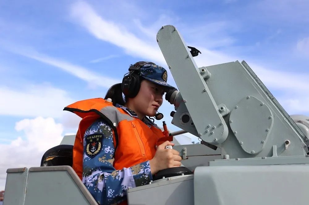 当兵后悔三年不当兵后悔一辈子,人们常说不当兵后悔一辈子