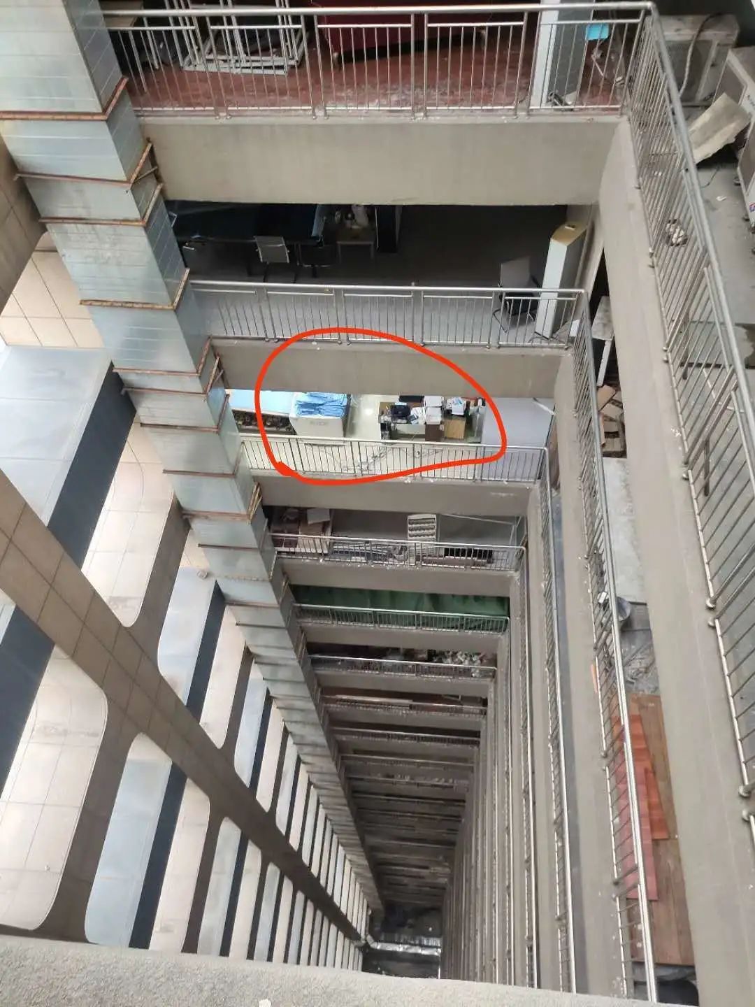 举报违法违纪行为范文,注意这些行为可能会毁掉你的孩子