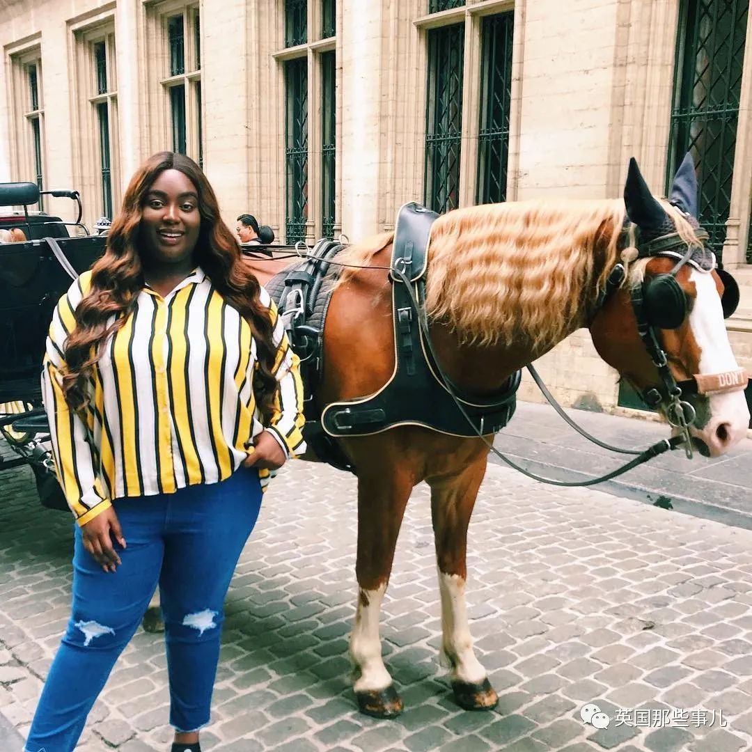 10岁开始沉迷成人片,现在羞耻的一度想自杀..这英国妹子,压力有点大...