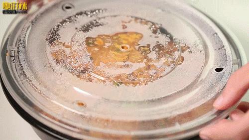 就为这①口,吃一只肥蟹比喝一杯奶茶还便宜