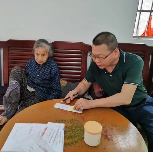 双节到来，检察关怀及时就位