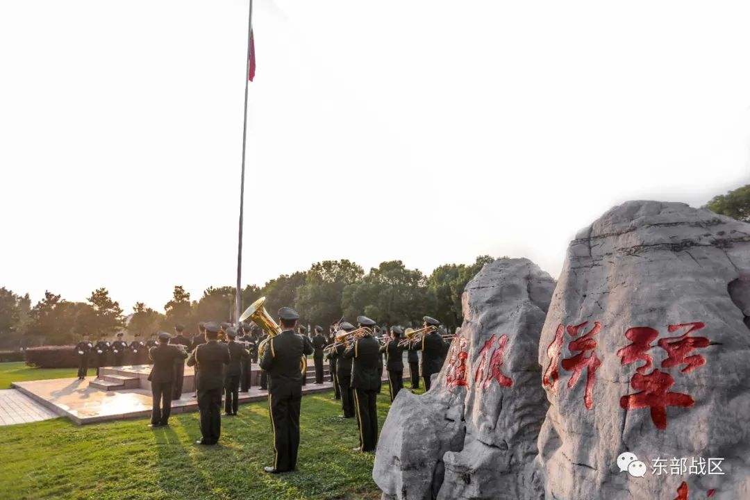 歌唱祖国升旗军乐团,歌唱祖国升旗2008