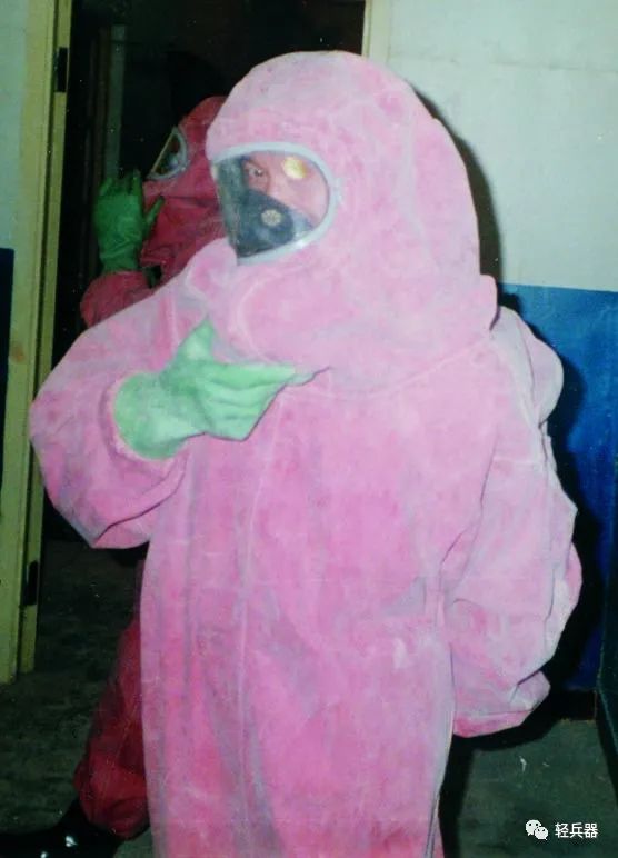 中国军队制式手枪的演变,使用手枪的步骤