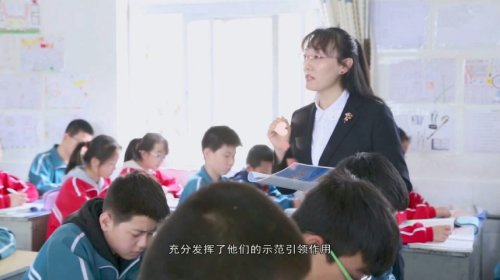 绥德县实验中学李杰:手术做完20天重返讲台上课