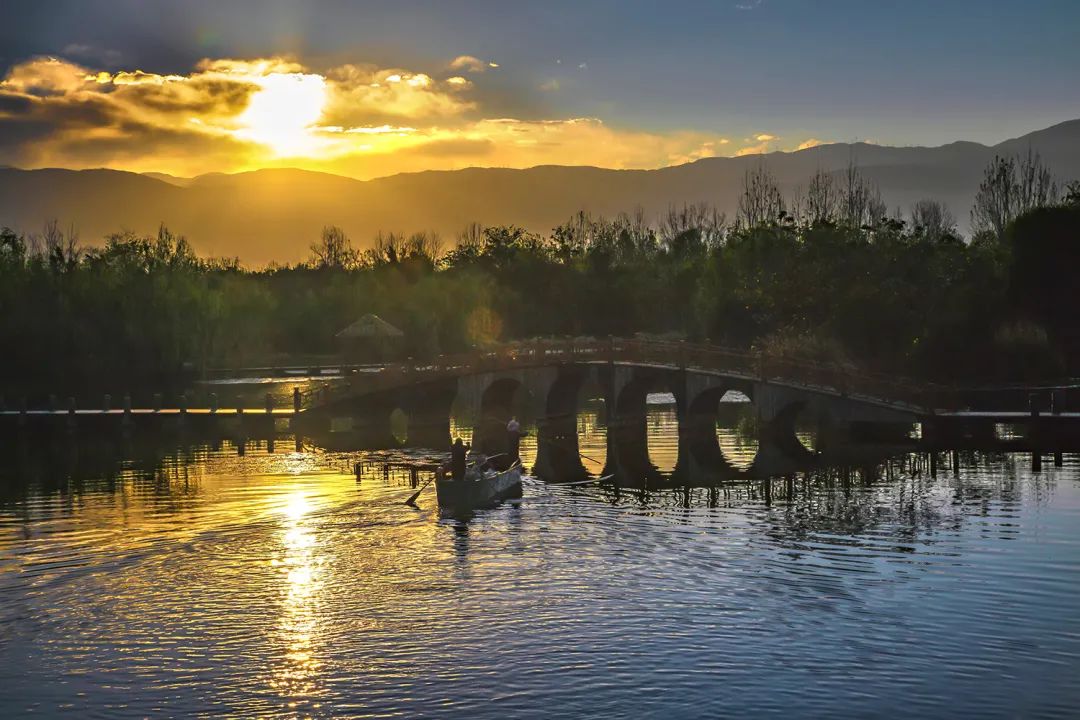 四川邛海旅游攻略必去景点,邛海泸山一日游先去哪里
