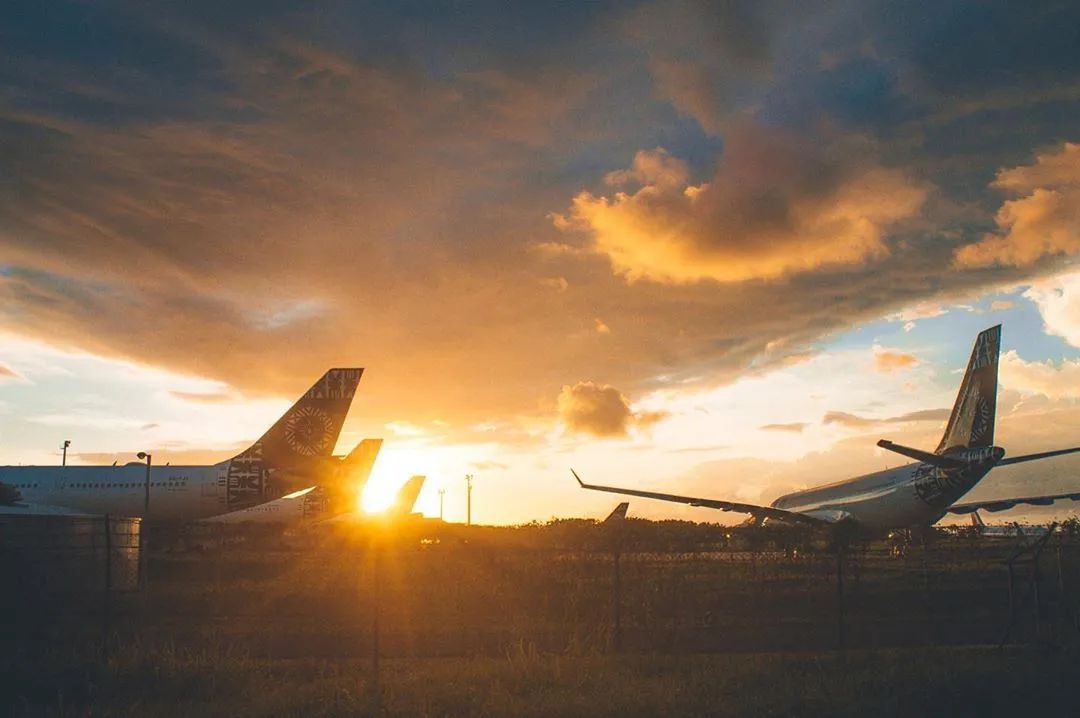 机场值机可以选靠窗的座位吗,早点去机场可以选择喜欢的座位么