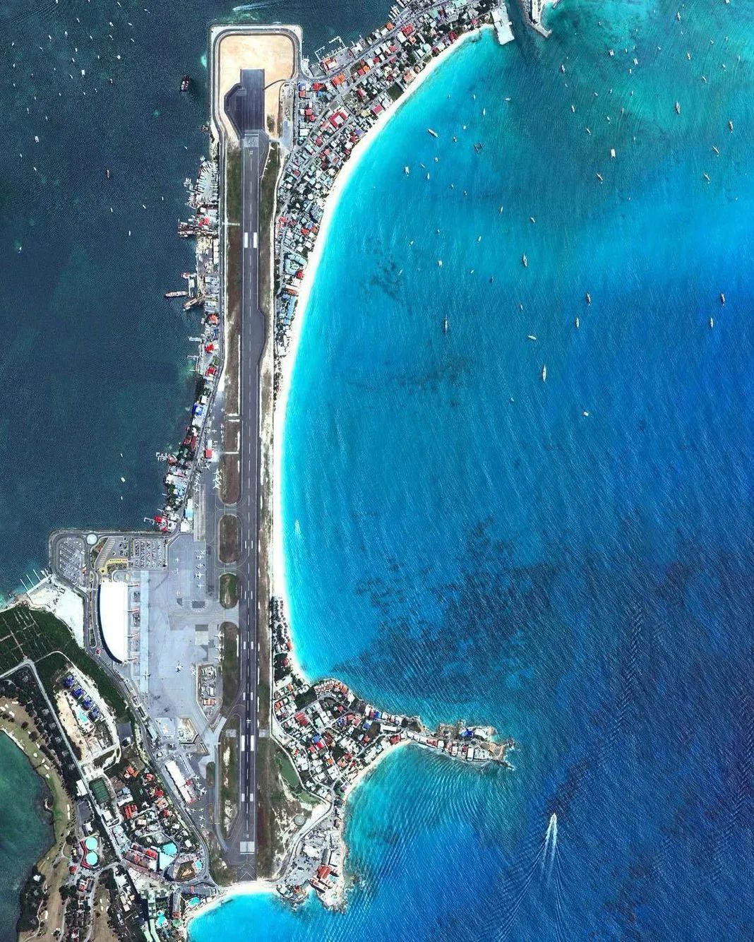 机场值机可以选靠窗的座位吗,早点去机场可以选择喜欢的座位么