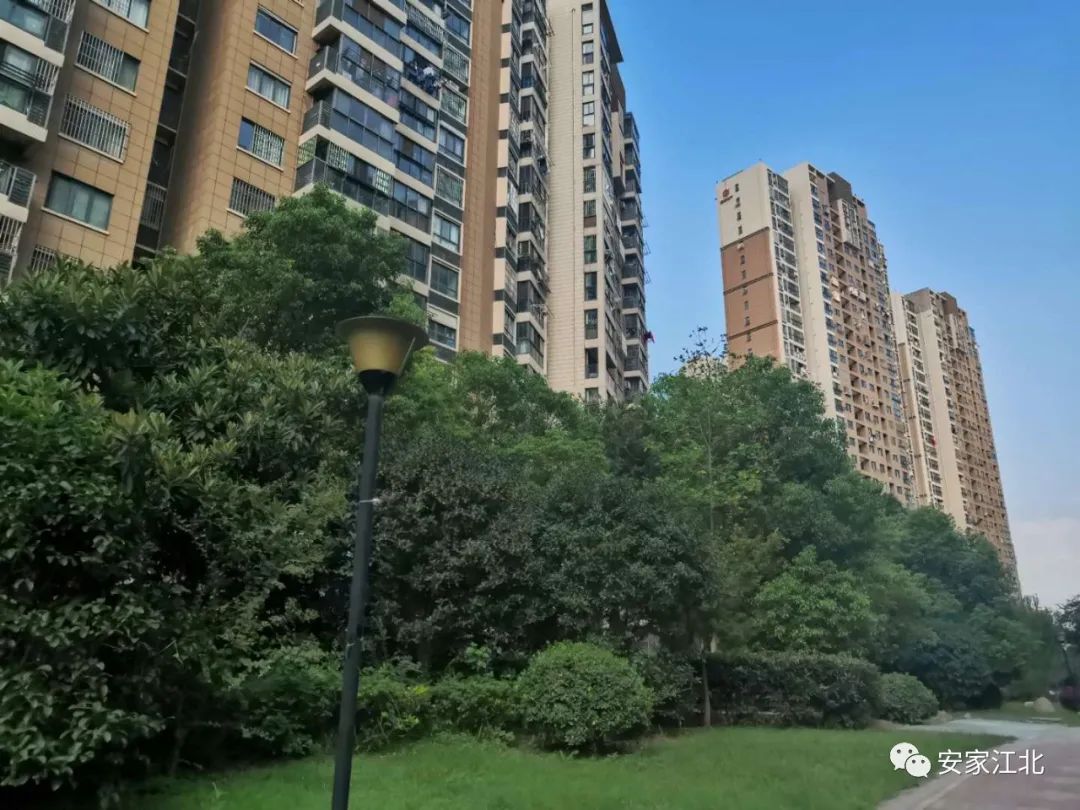 一墙之隔房价,一墙之隔价格相差几千一平怎么选