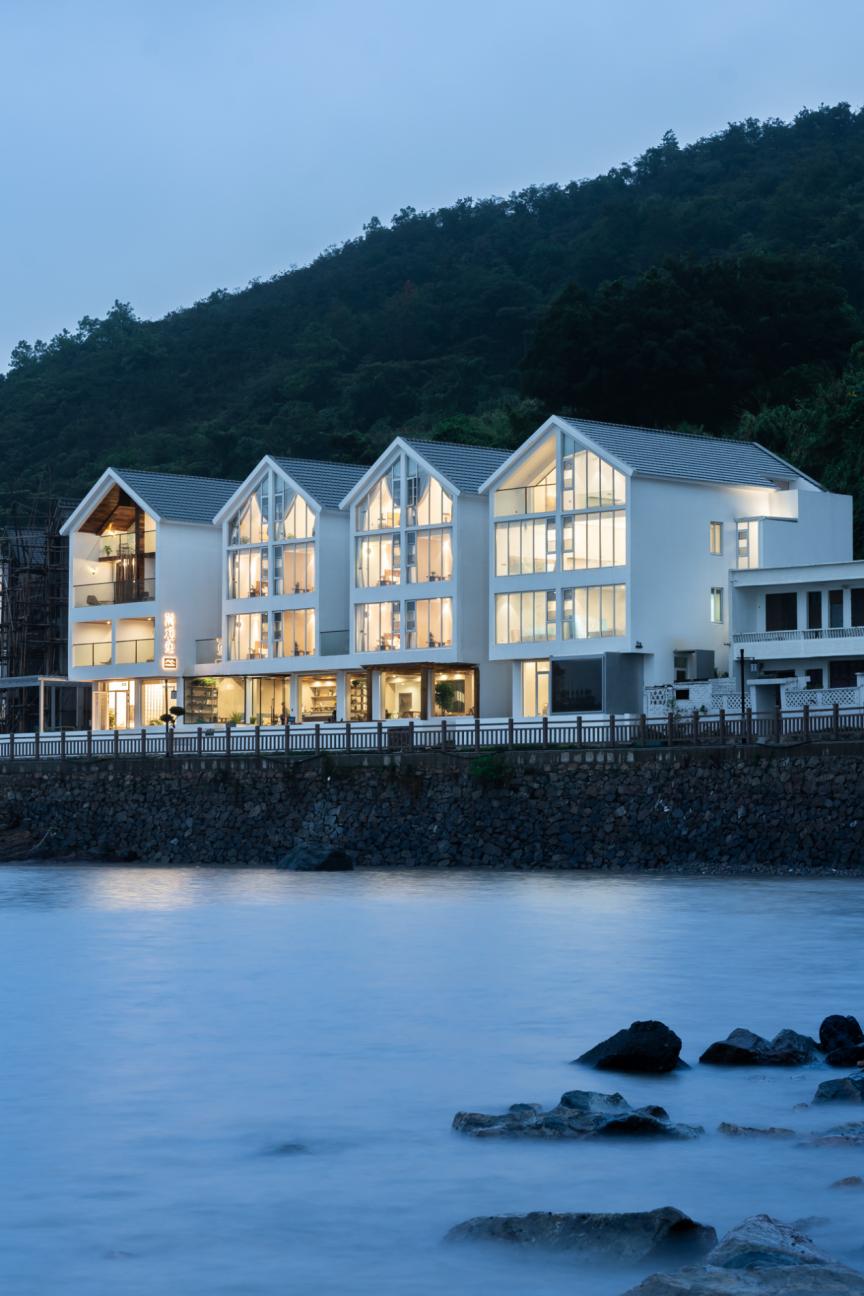 有人开着几十万的车却有3套房,有人开几个小时的车