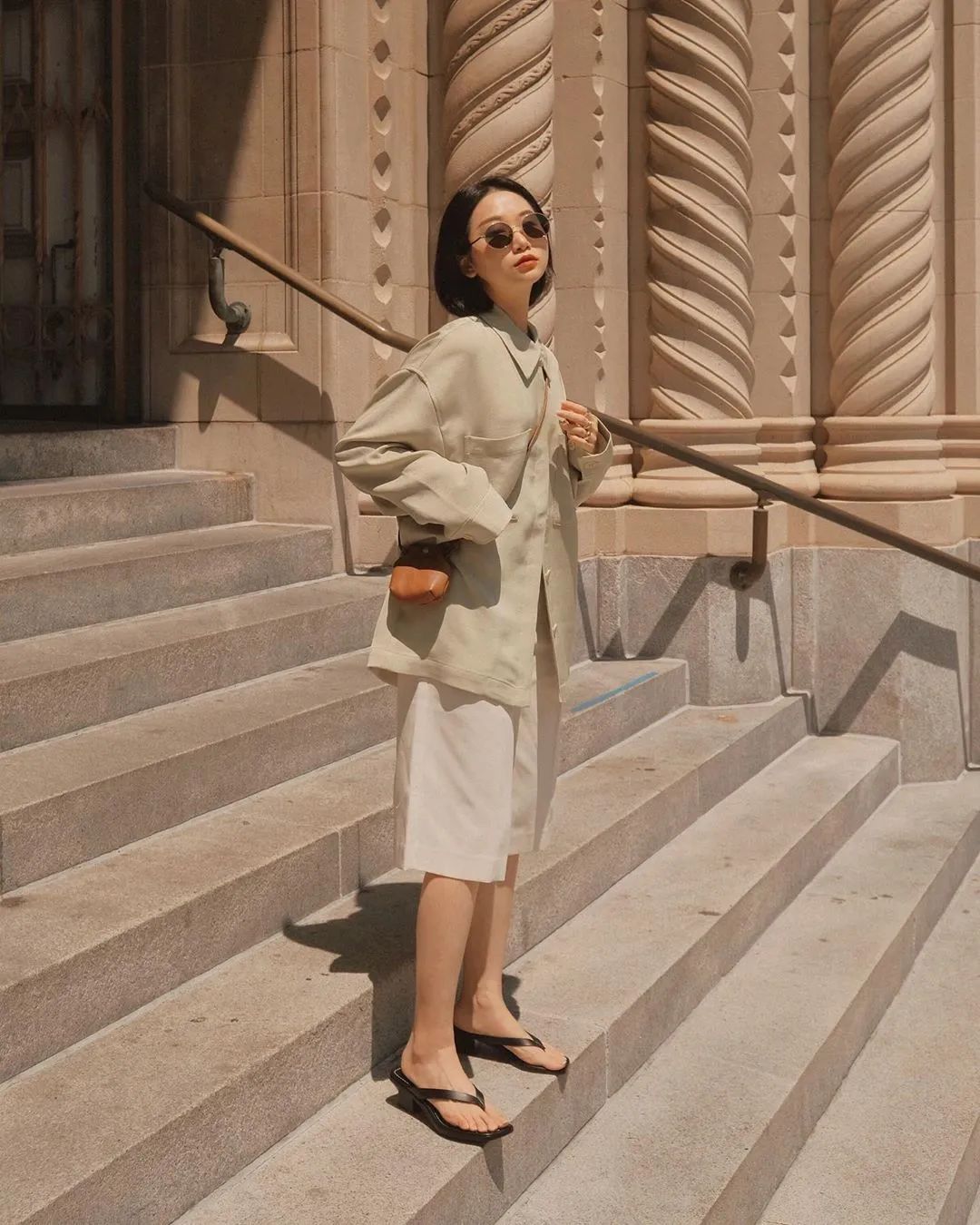 梨形身材亚裔穿搭,身材娇小怎样穿出高端大气上档次