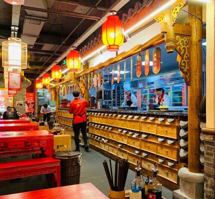 巴黎春天天山,巴黎春天重新开业