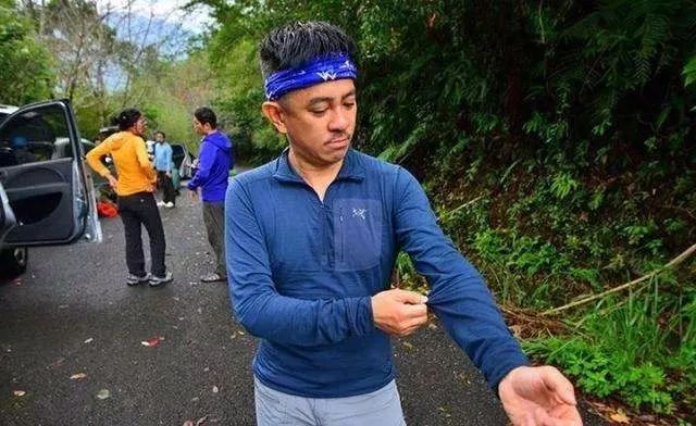 德国保暖衣界的劳斯莱斯!德绒“自发热”36.8℃恒温内衣!让你在寒风刺骨的冬日也风度翩翩