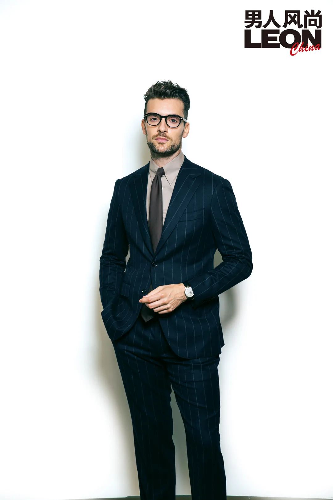 高雅和低俗的最大区别在于,哪种西装一看就很高级