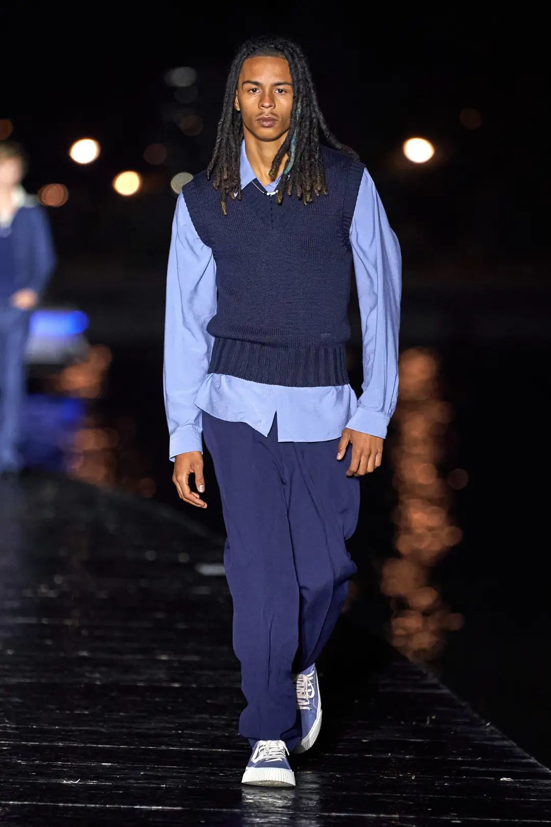 2020时装周解读,井然有序全文