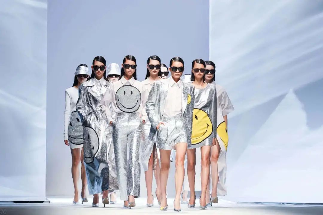 lily女装2020秋款发布会,lily商务时装纽约大秀