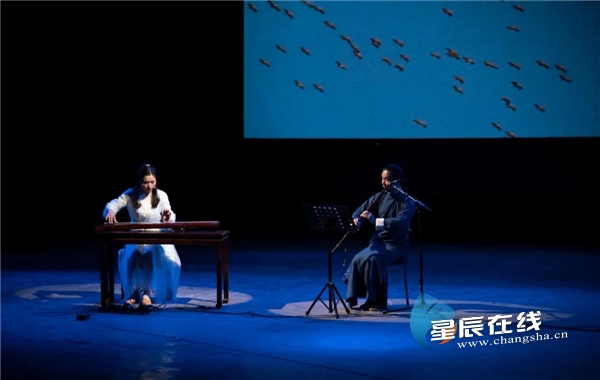 民乐与拇指琴,民乐与吉他乐队合奏