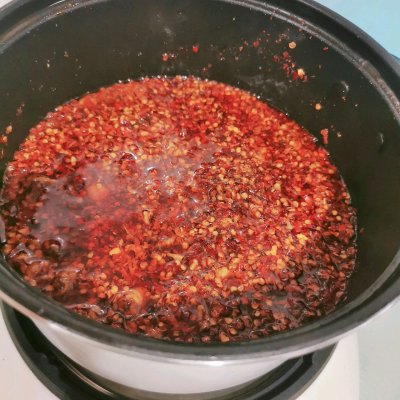 鸡肉辣椒酱的做法可长期保存,家庭自制鸡肉辣椒酱配方