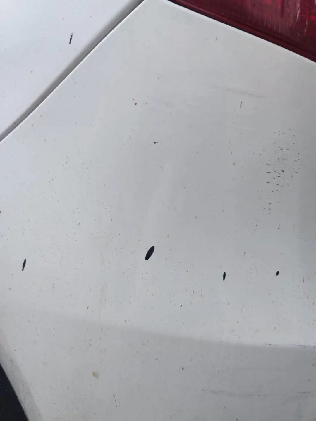 饭馆门口的停车位是属于商家的吗,饭店门口的收费停车位归商家管吗