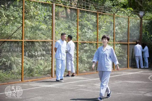 在精神病院当保安,我在精神病院当大佬