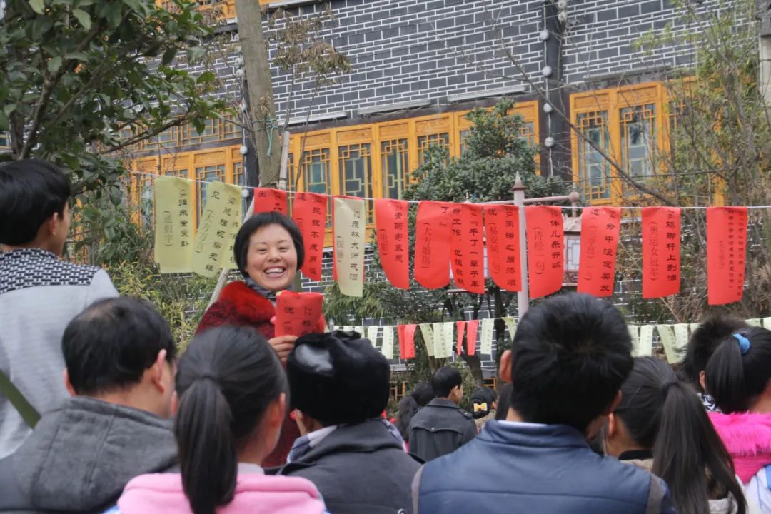 黔西灯谜,黔西哪里猜灯谜