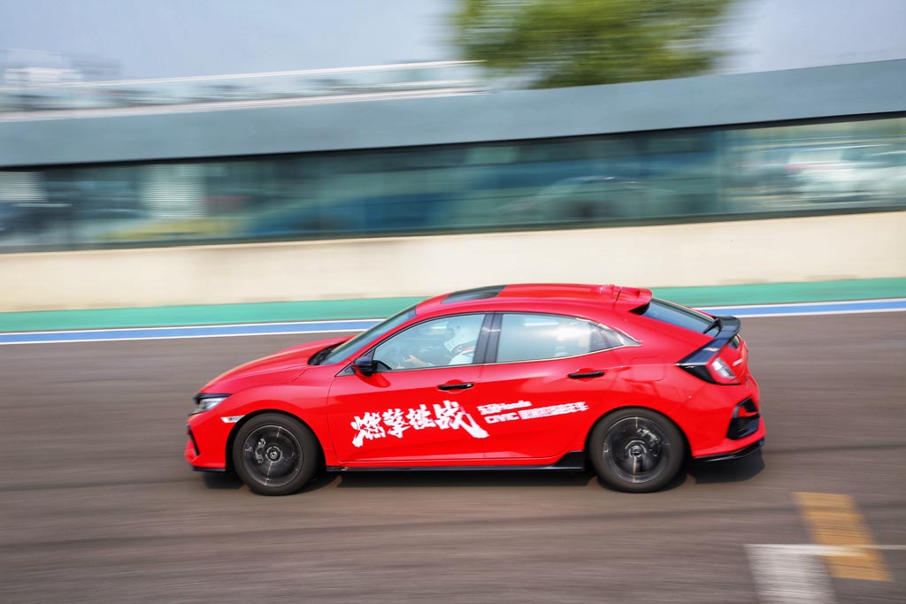 type-r本田跑车,试驾全新本田思域typer