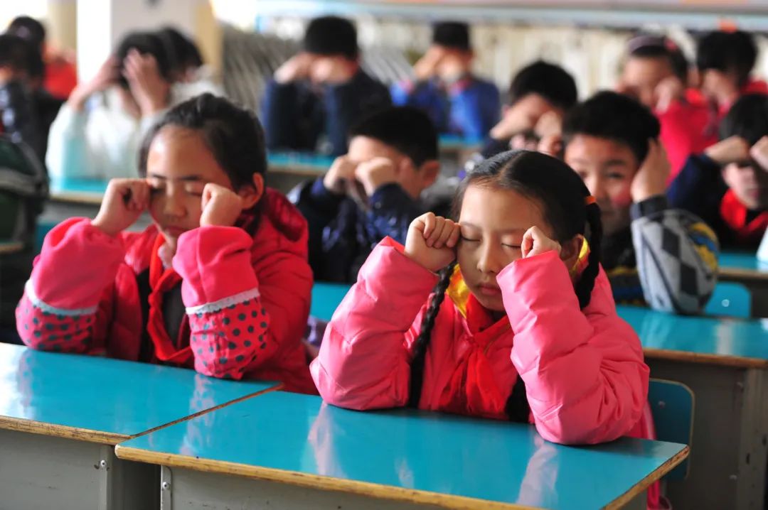 裸眼视力要被列入中考是真是假,2022中考裸眼视力加分是真的吗